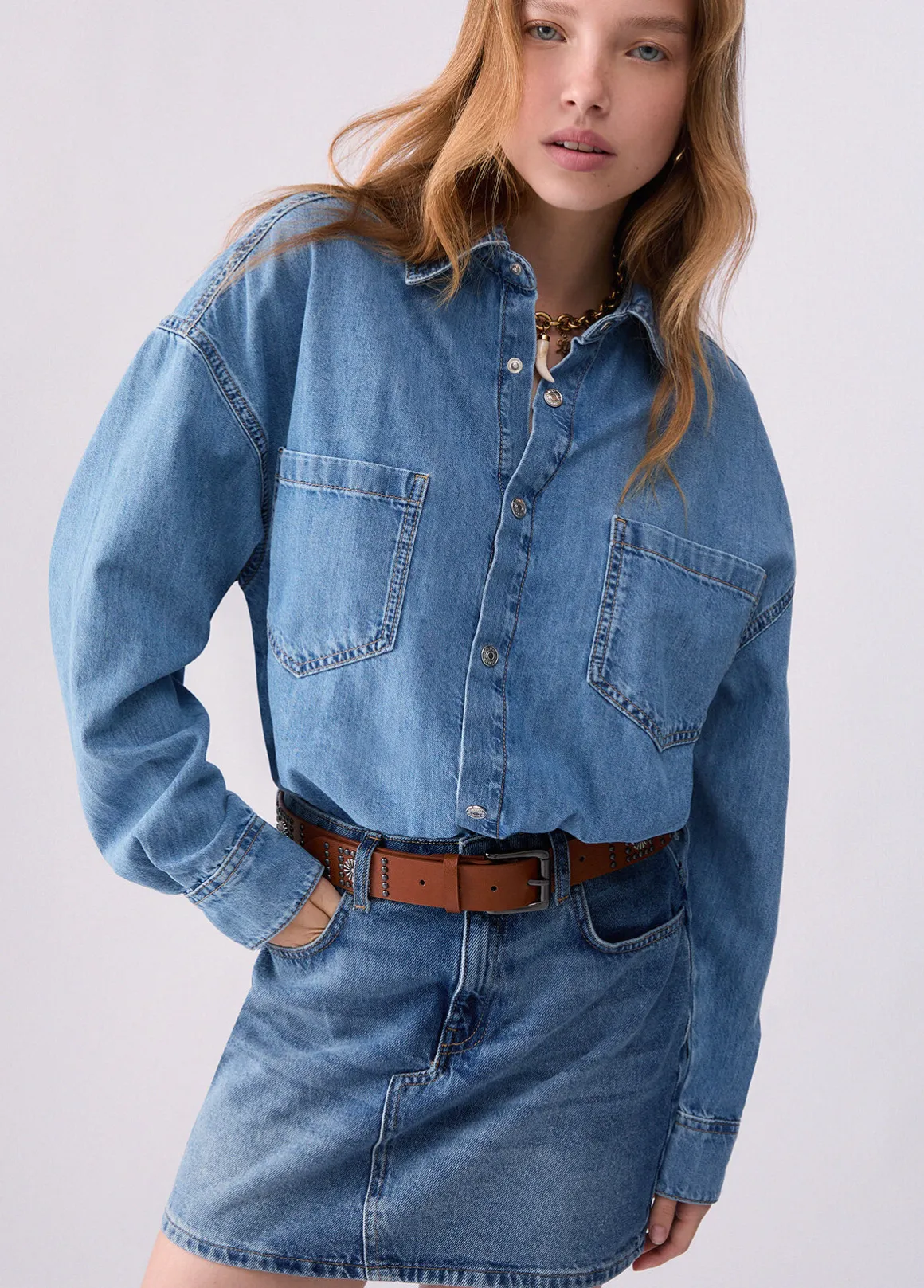 Abito corto in denim con cintura