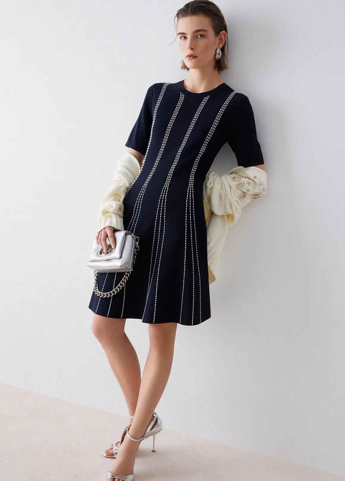 Abito corto in maglia