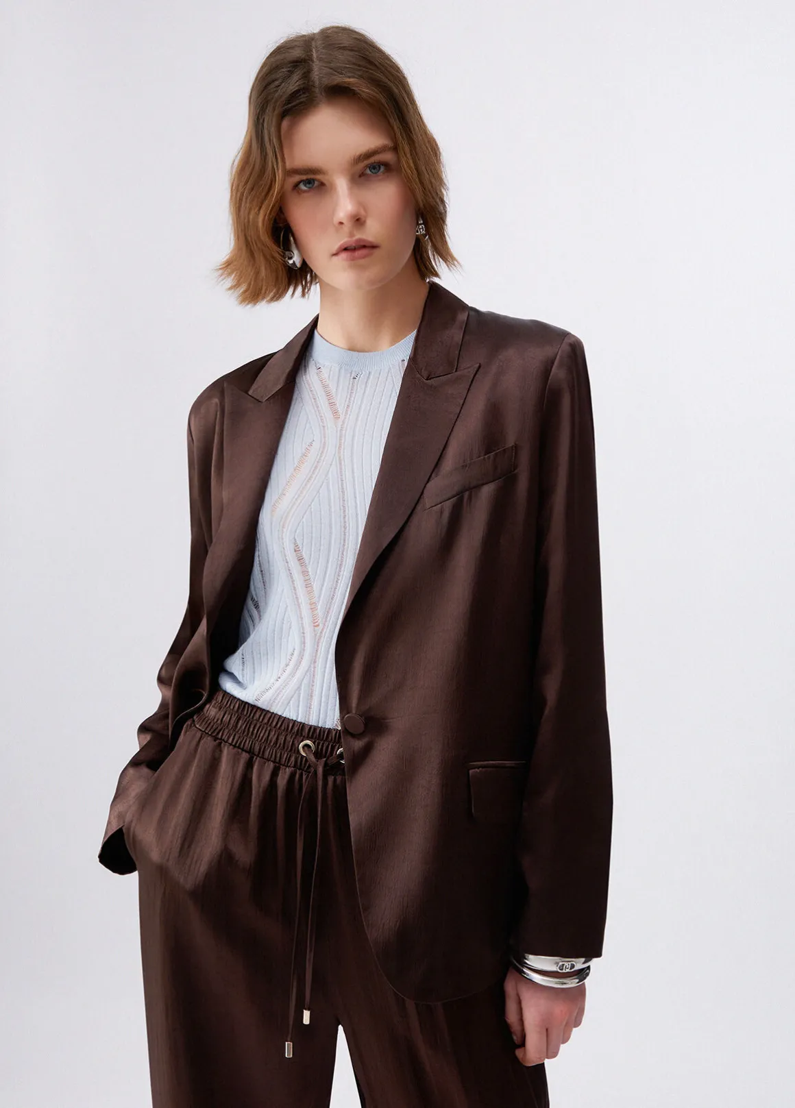 Blazer in raso con cintura