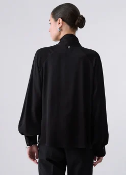 Blusa in raso con fiocco