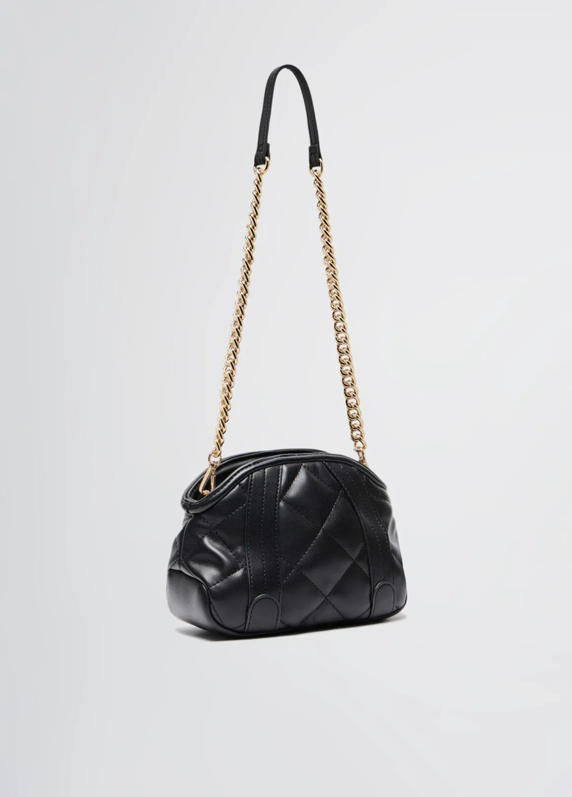 Borsa a tracolla media matelassé con charm