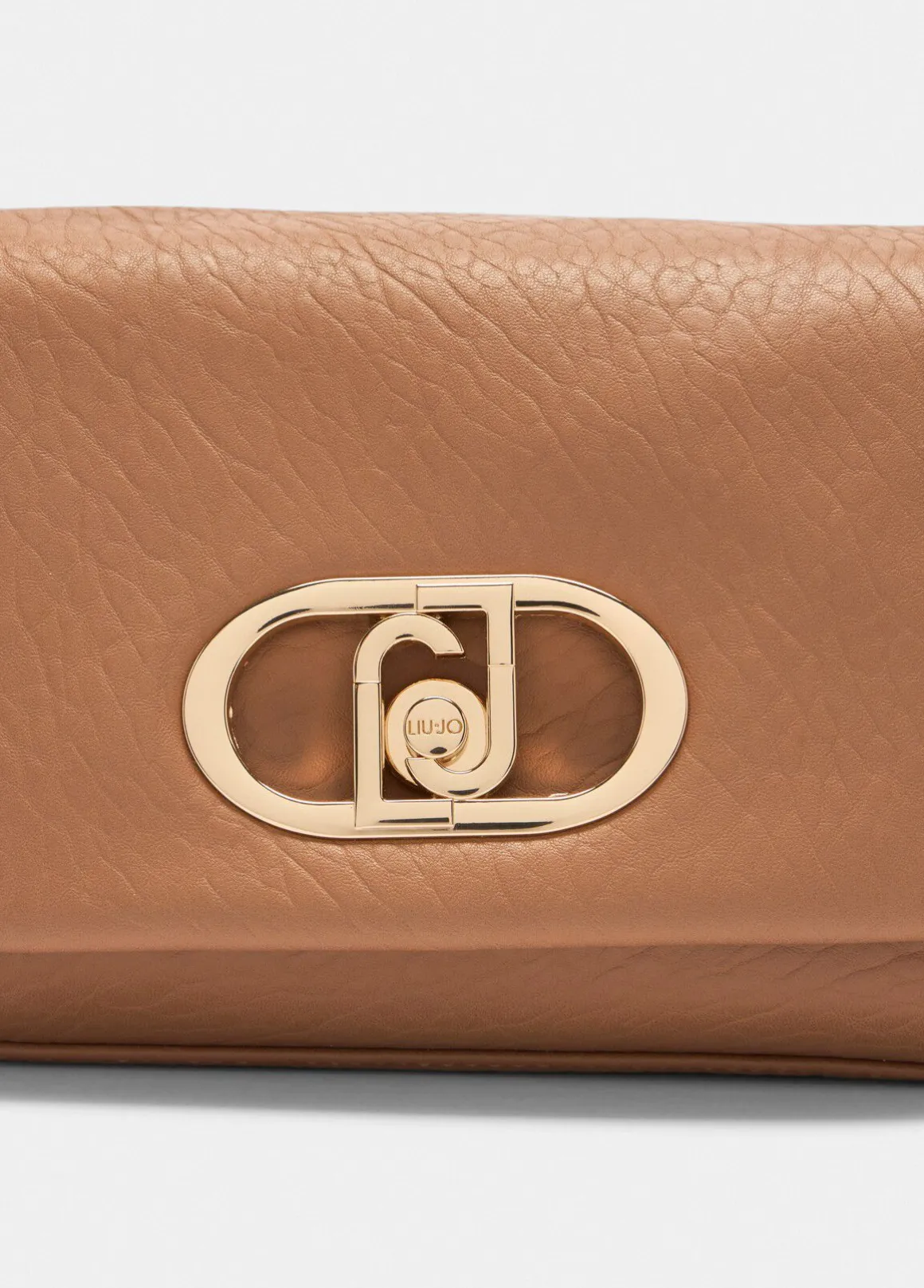Borsa LaPuffy media