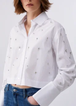 Camicia boxy con ricami gioiello