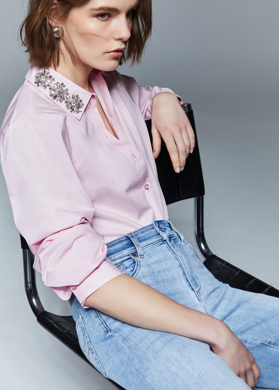 Camicia con ricamo gioiello