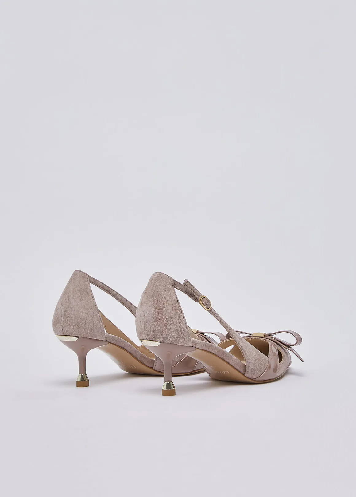 Décolleté in suede con cut-out
