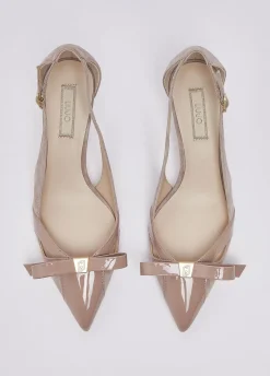 Décolleté in suede con cut-out