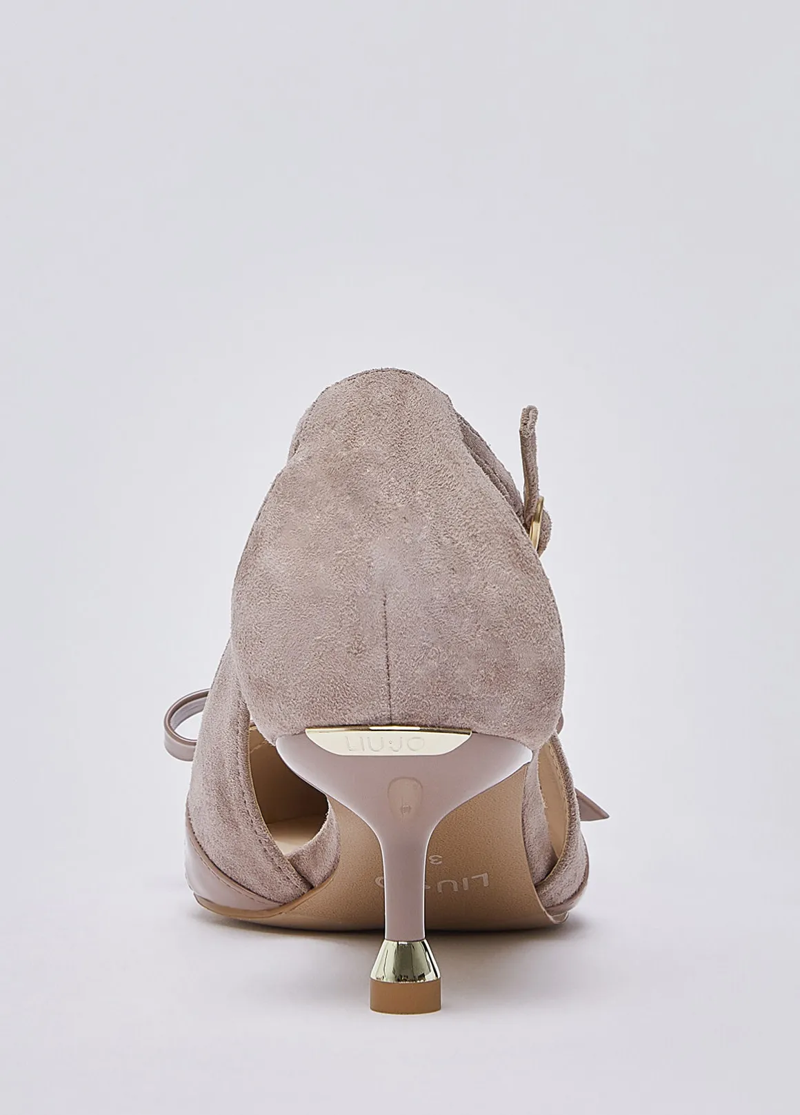 Décolleté in suede con cut-out