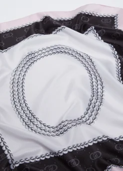 Foulard con lettera O