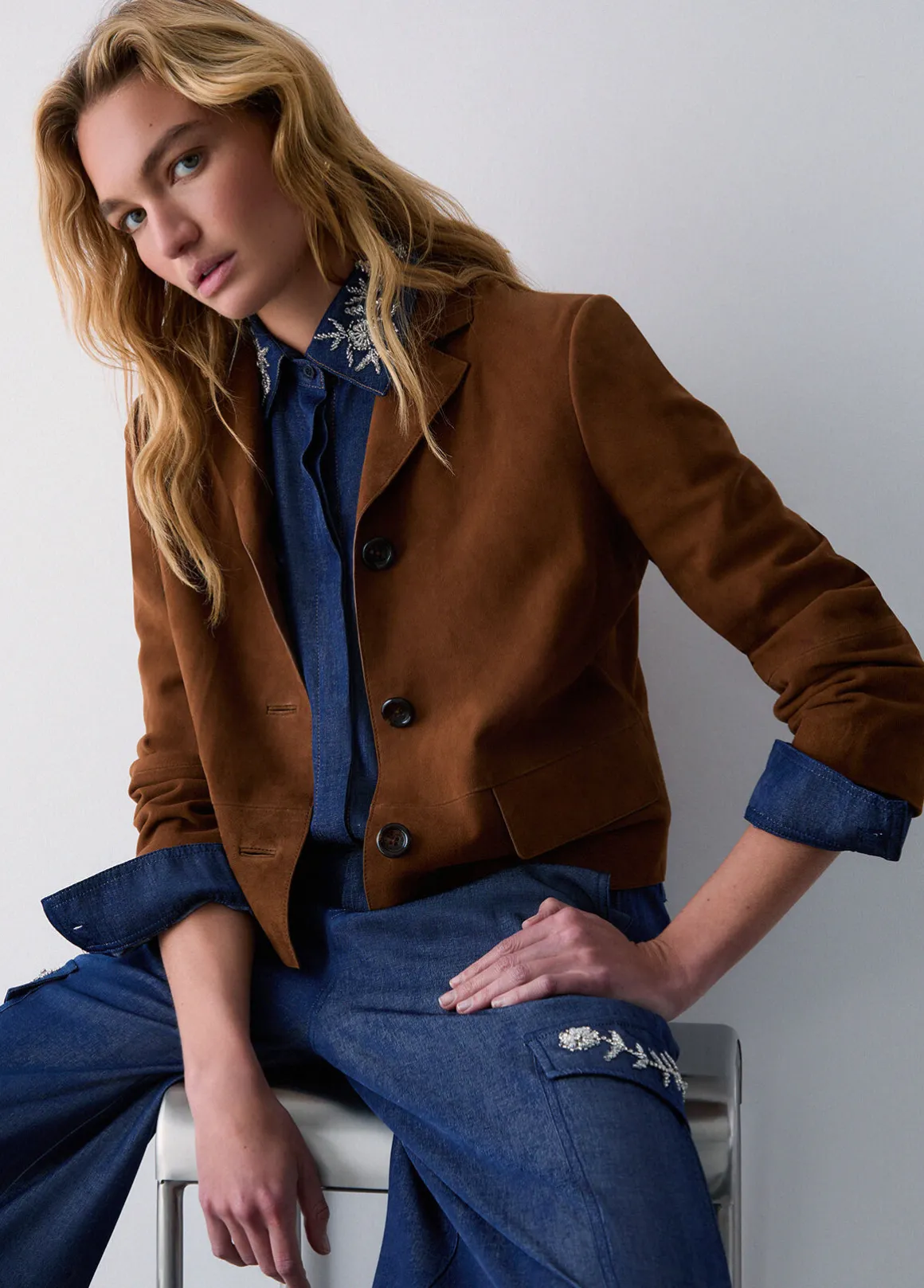 Giacca boxy in pelle scamosciata