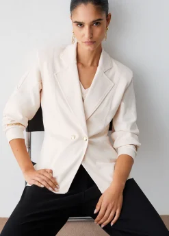 Gilet con spalline imbottite