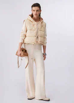 Gilet cropped con cappuccio