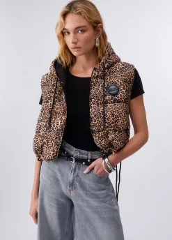 Gilet cropped con cappuccio