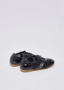 Glossy light sneakers con strass