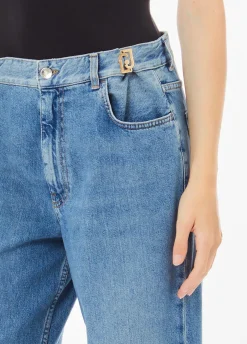 Jeans baggy a vita alta