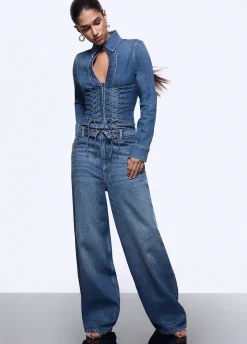 Jeans baggy con stringhe