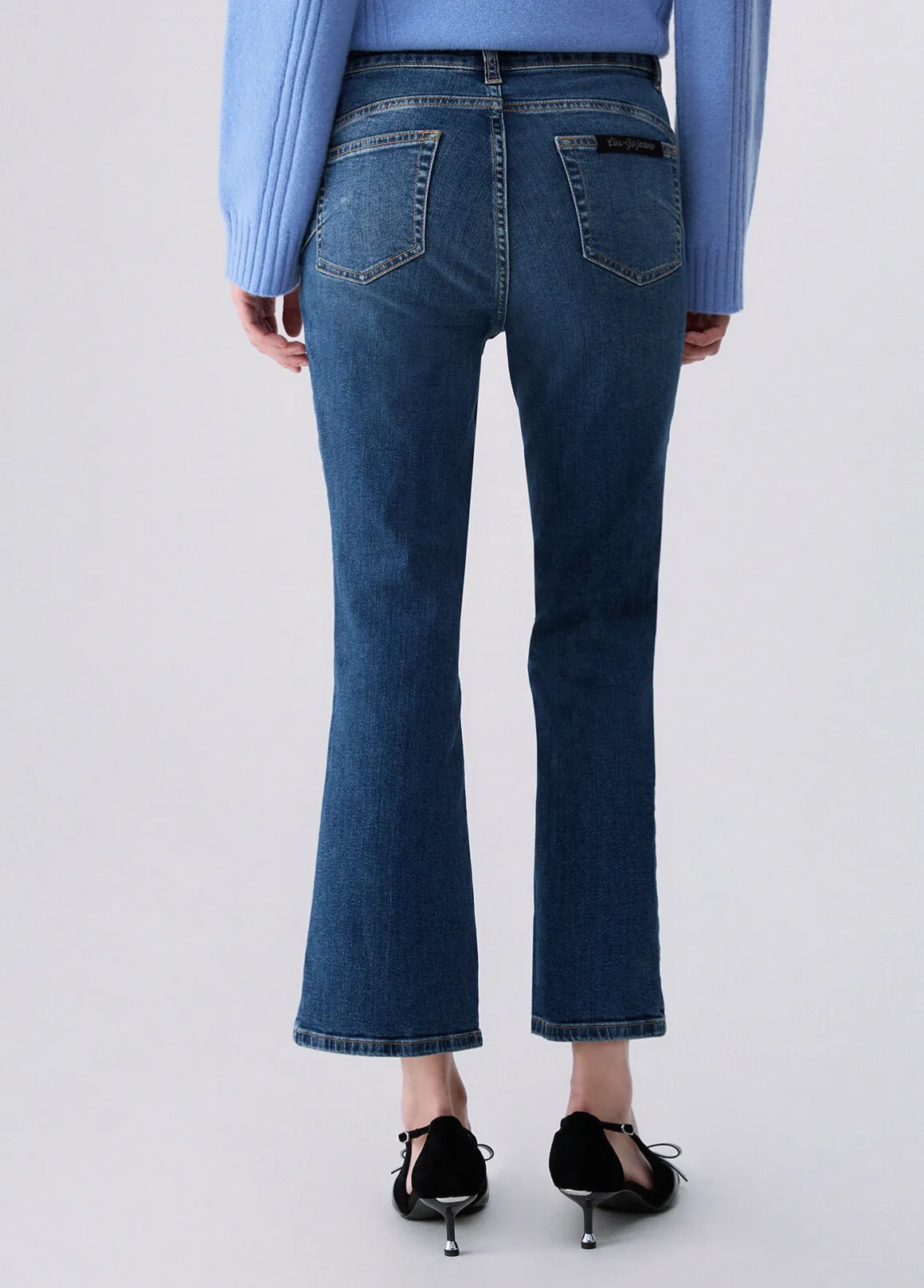 Jeans bootcut con strass