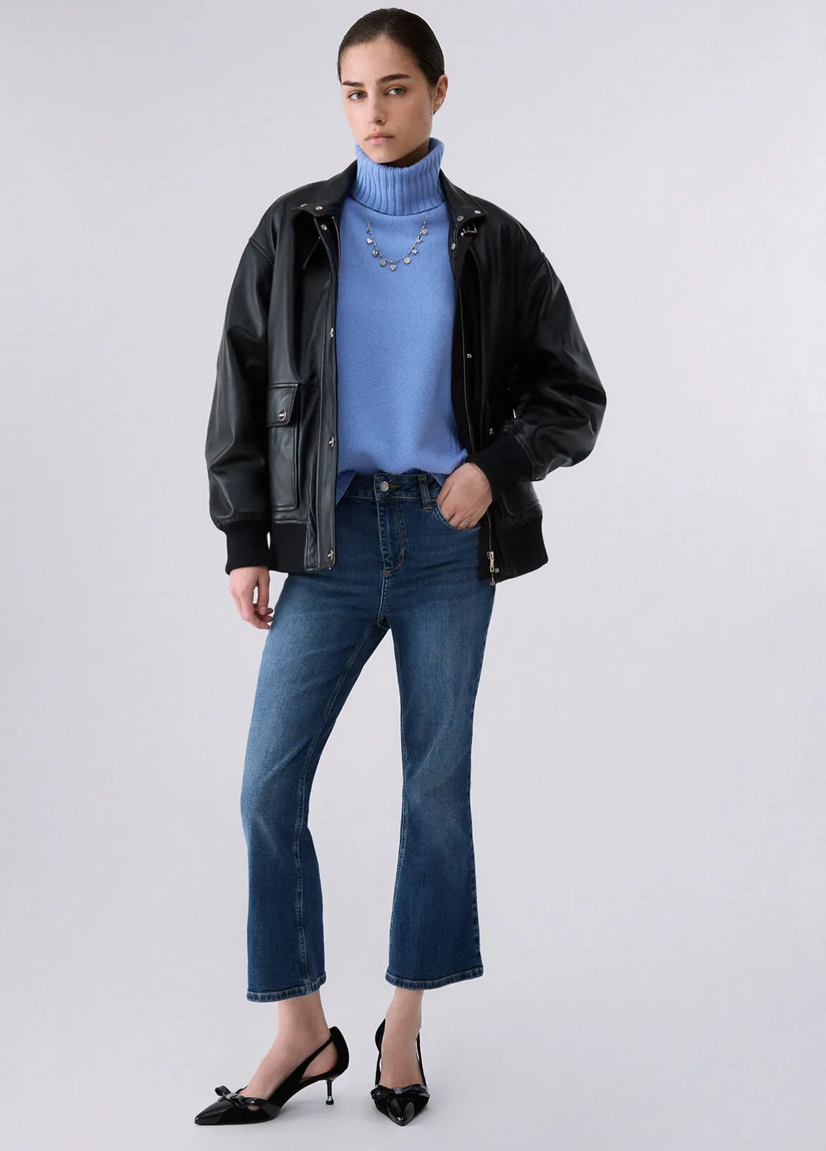 Jeans bootcut con strass