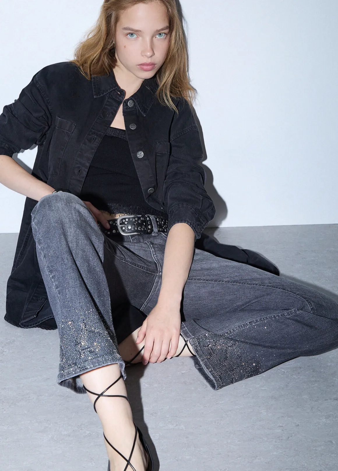 Jeans bootcut con strass