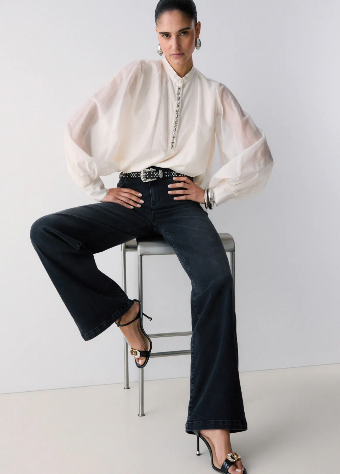 Jeans flare a vita alta