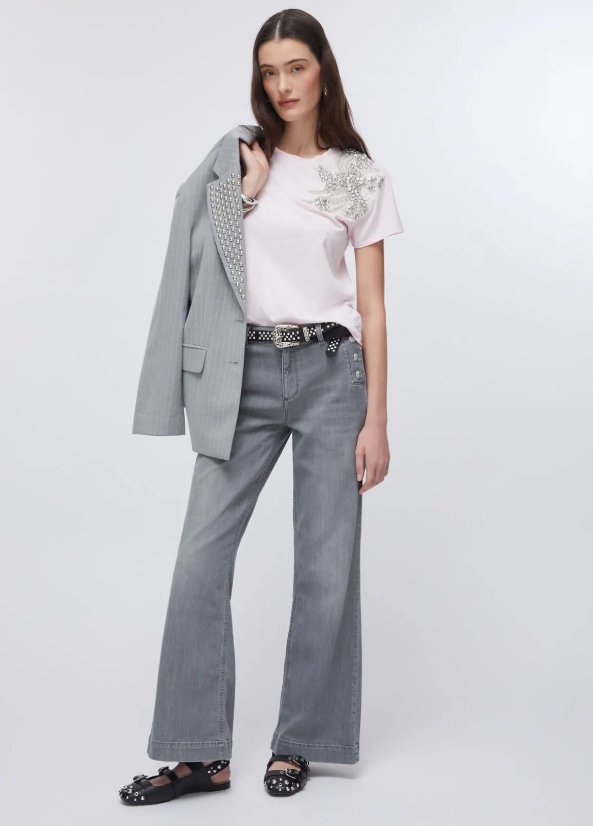 Jeans flare a vita alta con bottoni