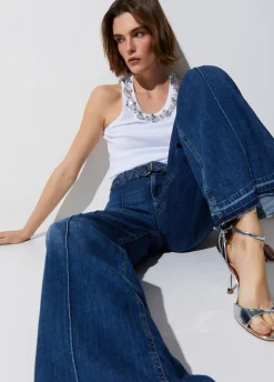 Jeans flare con cintura