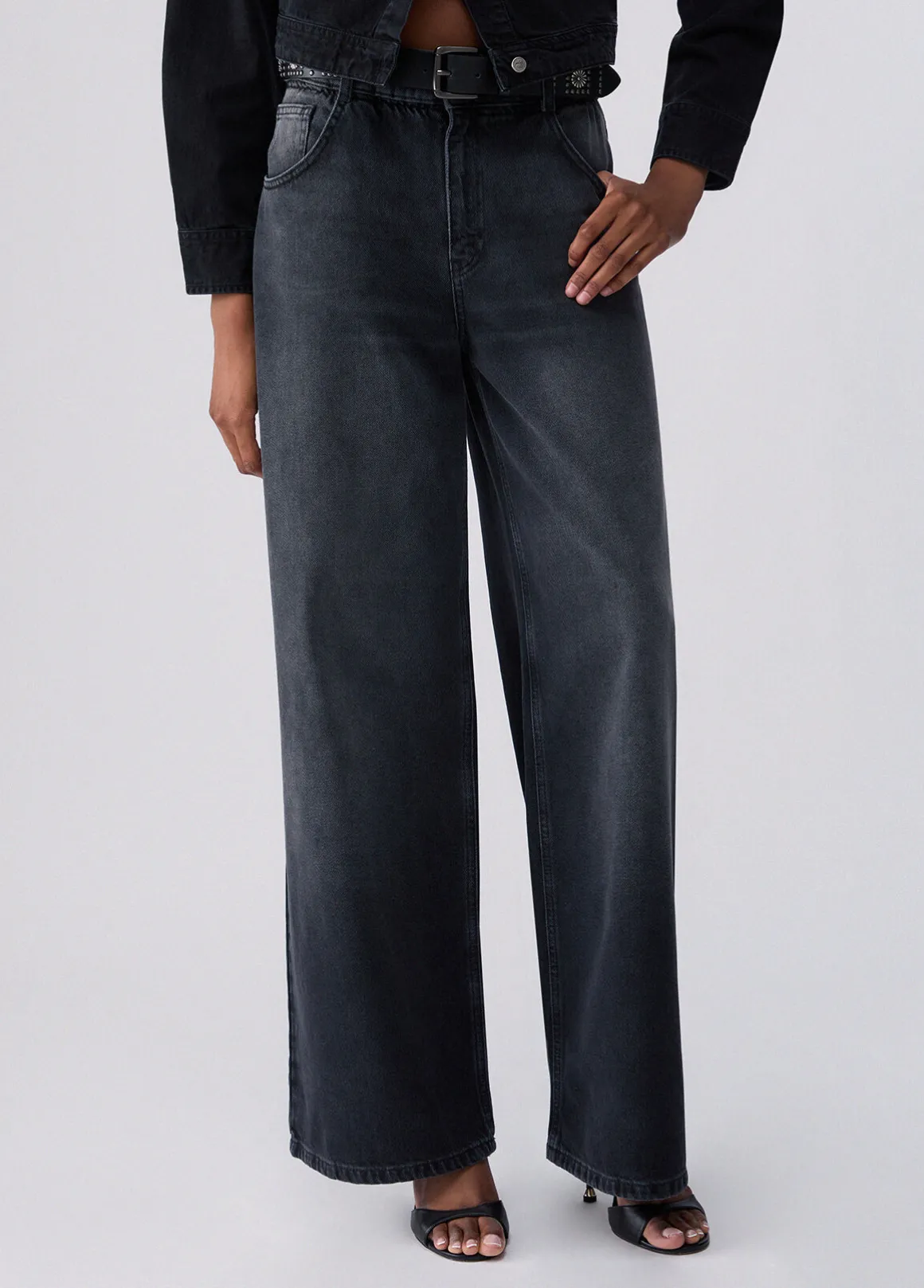 Jeans flare con cintura
