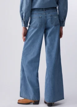 Jeans flare con ricami