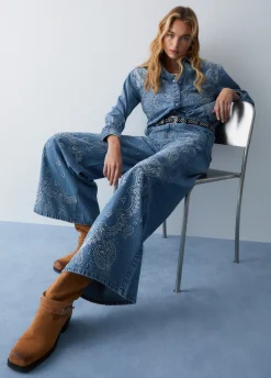 Jeans flare con ricami