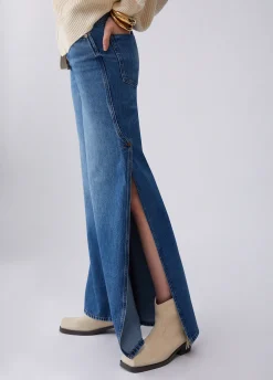 Jeans flare con spacchetti laterali