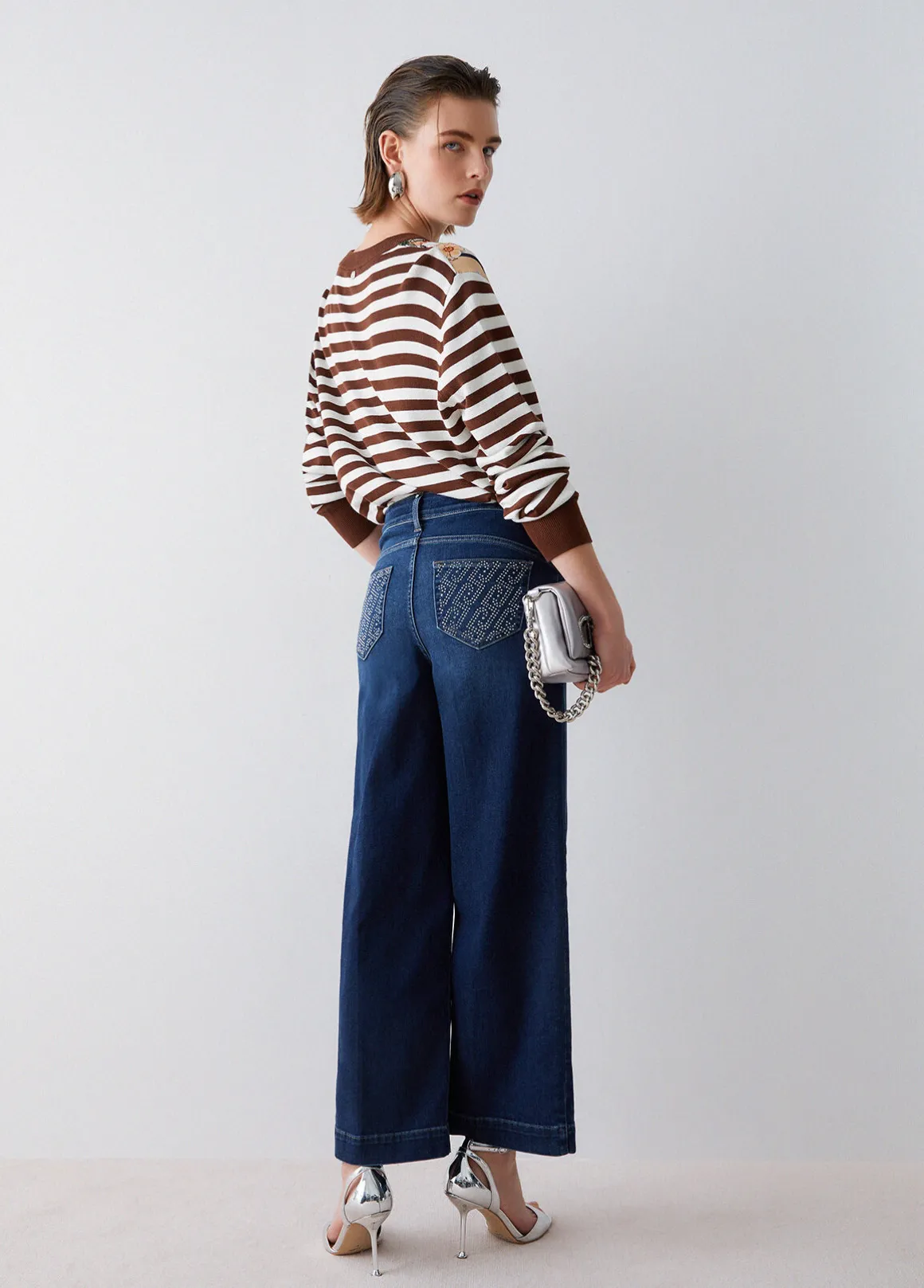 Jeans flare con strass