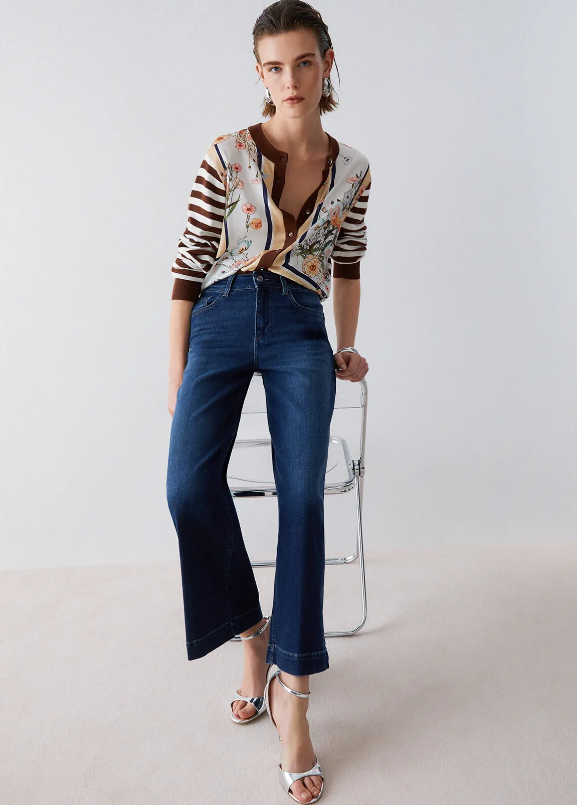 Jeans flare con strass