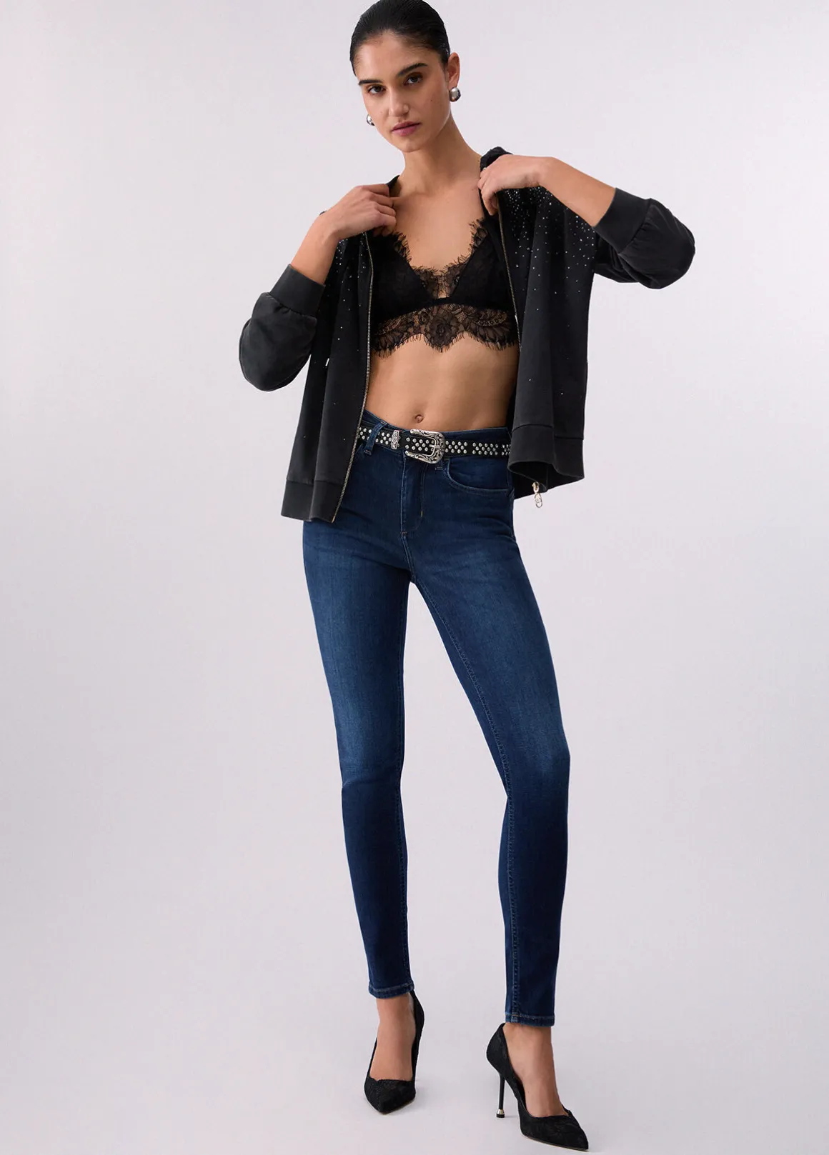 Jeans skinny a vita alta