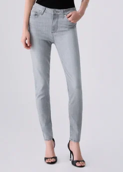 Jeans skinny a vita alta