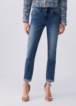 Jeans skinny con risvolto