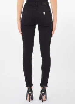 Jeans skinny con spacchetto