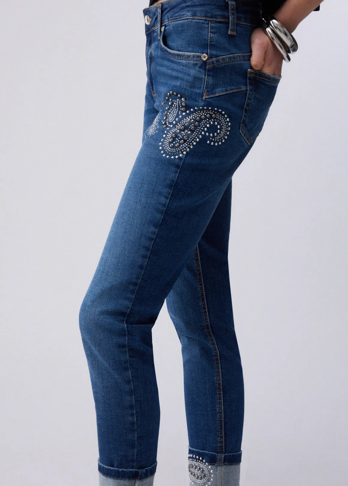 Jeans skinny con strass
