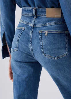 Jeans straight a vita alta