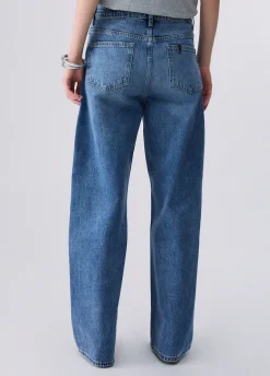 Jeans straight con cintone asimmetrico