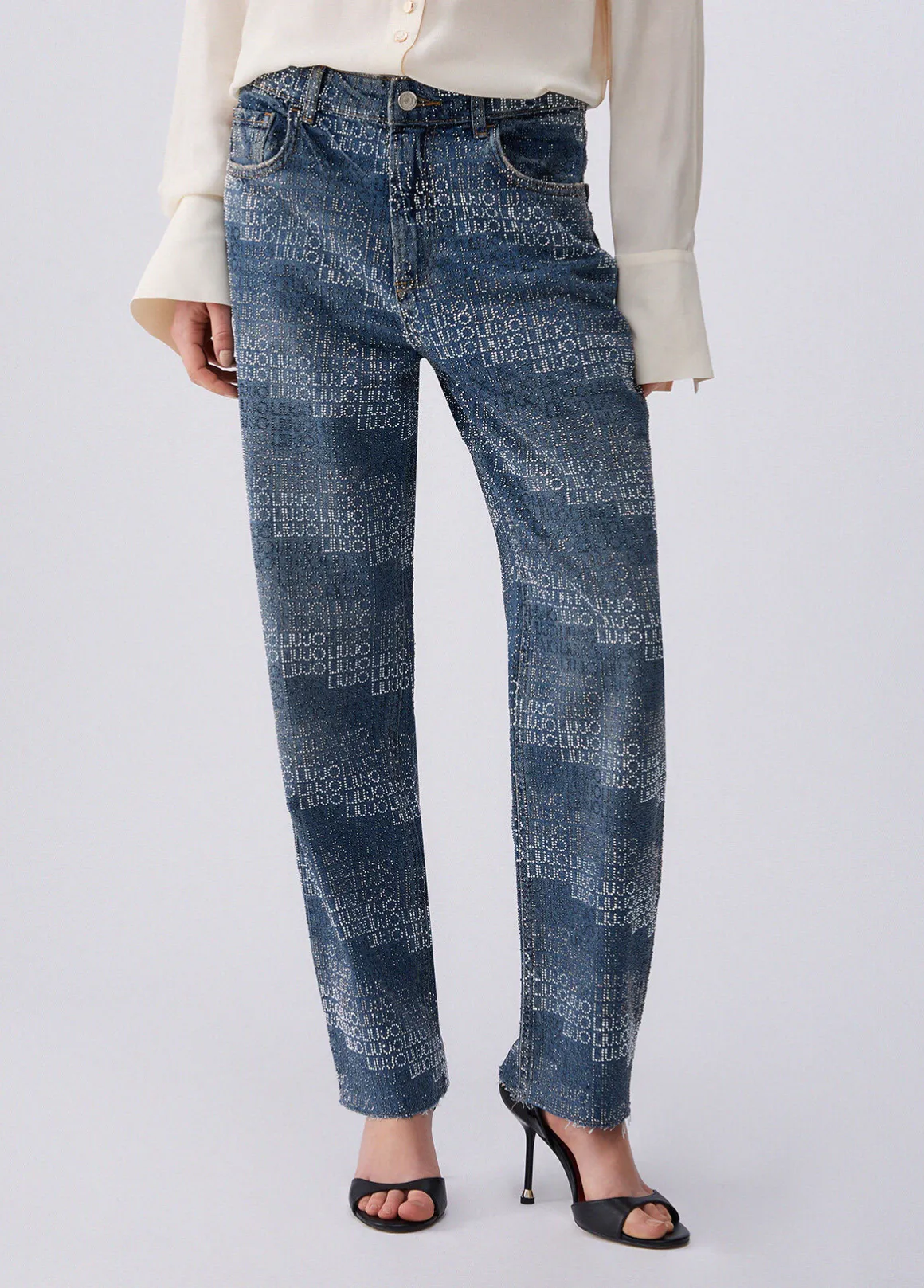 Jeans straight con strass