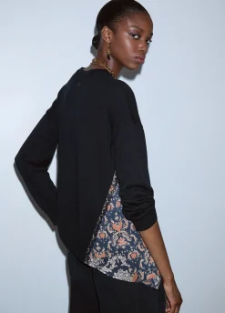 Maglia con inserti in raso