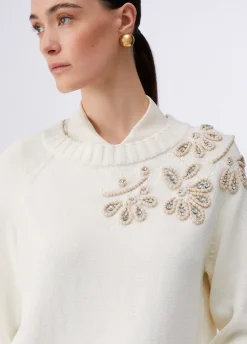 Maglia con ricami gioiello