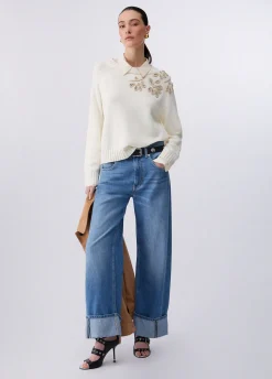 Maglia con ricami gioiello