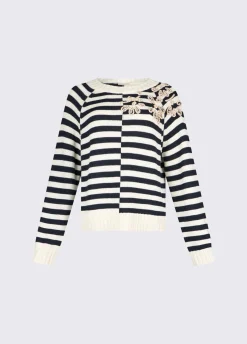 Maglia con ricami gioiello