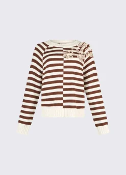 Maglia con ricami gioiello