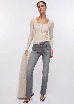 Maglia con ricami gioiello