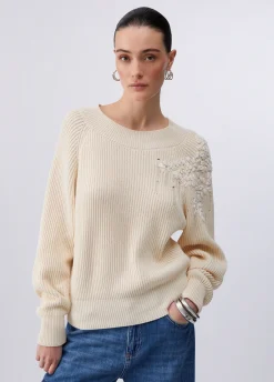 Maglia con ricamo in rafia