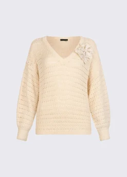 Maglia con ricamo traforata