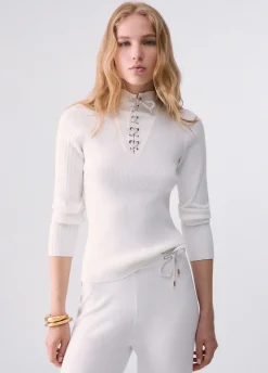 Maglia con stringhe