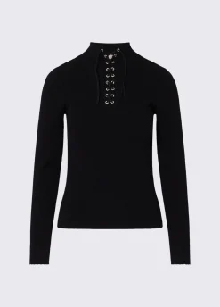 Maglia con stringhe