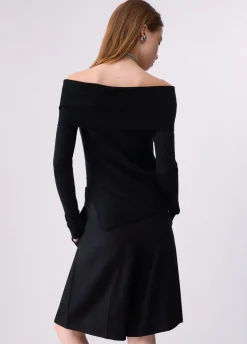 Maglia in lana con scollo bardot